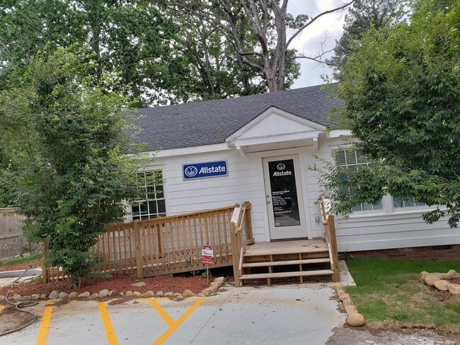 Building Photo - 4014 Clairmont Rd