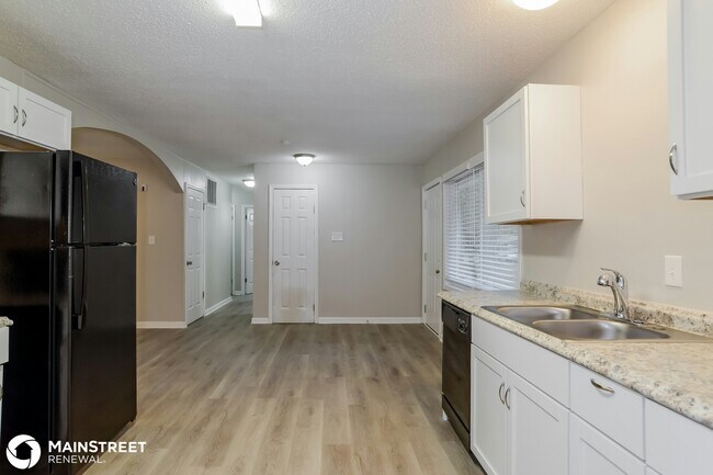 Foto del edificio - 10806 Bristol Terrace