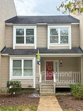 Building Photo - 10007 Bellona Ct