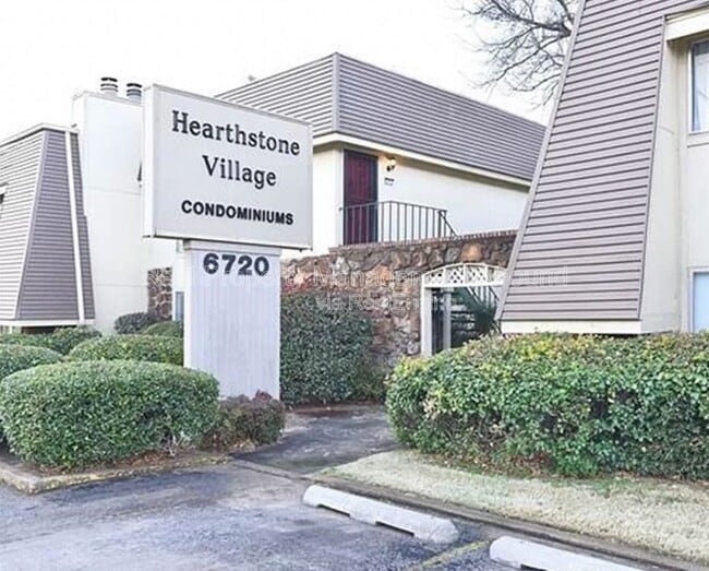 Building Photo - 6724 S Lewis Ave