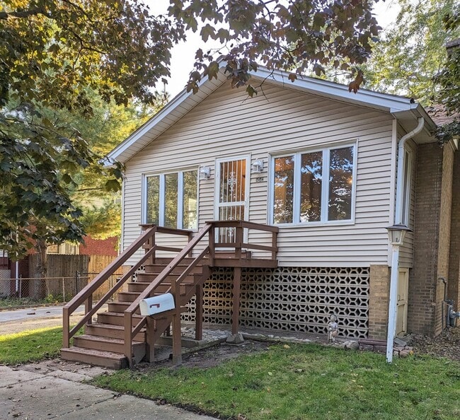 Building Photo - 14542 Turner Ave