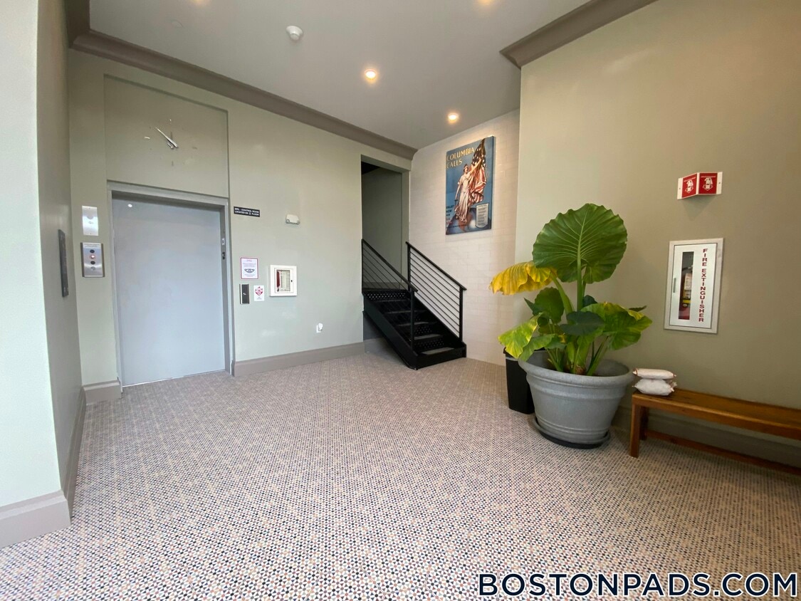 Foto principal - 1258 Massachusetts Ave