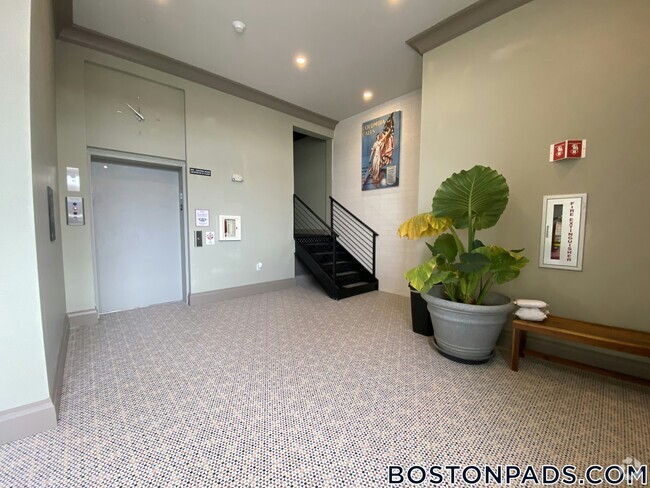 Building Photo - 1258 Massachusetts Ave
