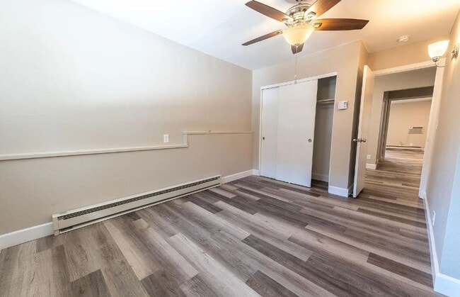 Building Photo - 1449 Hillside Dr