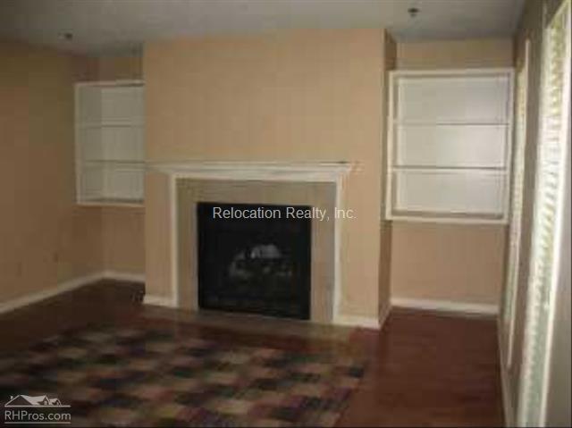 Building Photo - 2818 Vinings Central Dr SE