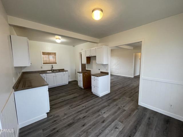 Building Photo - 3289 Ocean Dr