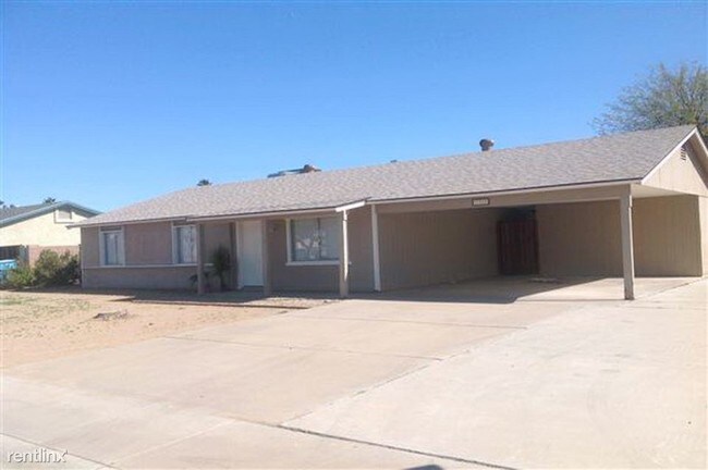 Foto del edificio - 13215 N 42nd St