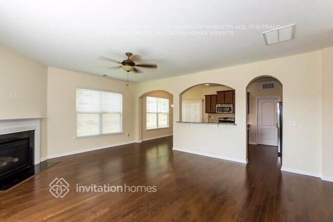 Building Photo - 6036 Thorburn Way
