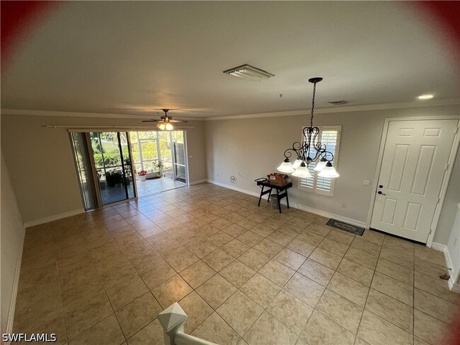 Foto del edificio - 884 Hampton Cir