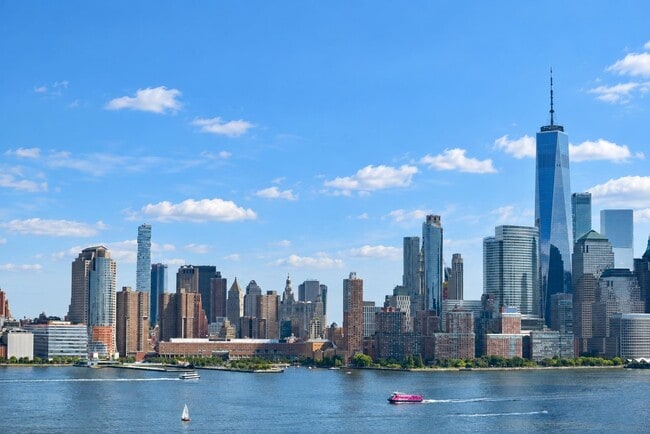 Foto del edificio - 20 Newport Pkwy