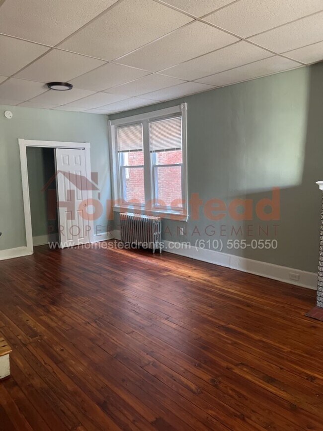 Building Photo - 3 Bedroom Home in Darby for Rent!