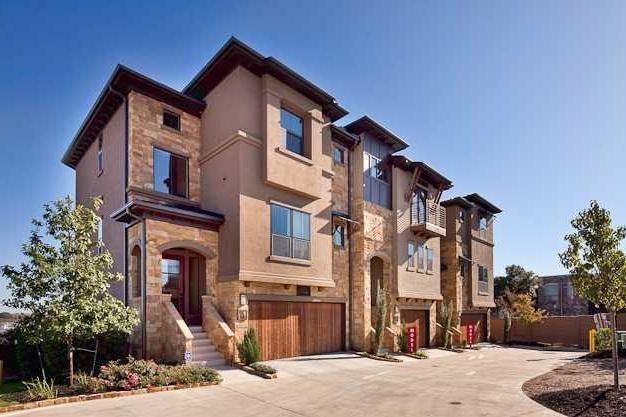 Primary Photo - 6533 E Hill Dr