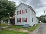 Foto principal - 106 W Railroad Ave