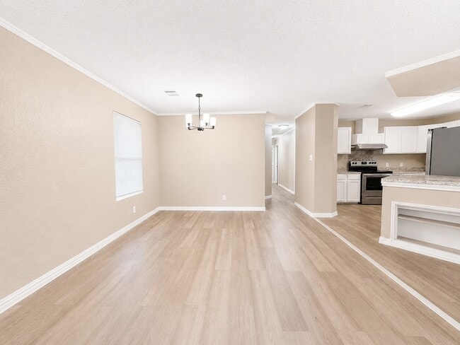 Foto del edificio - 7902 Bowen St