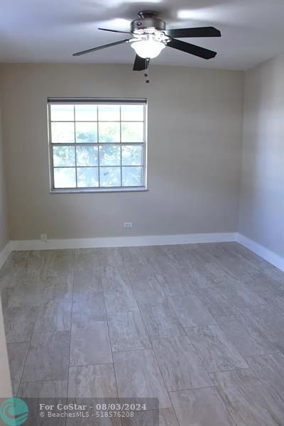 Foto del edificio - 1122 SW 2nd Ct