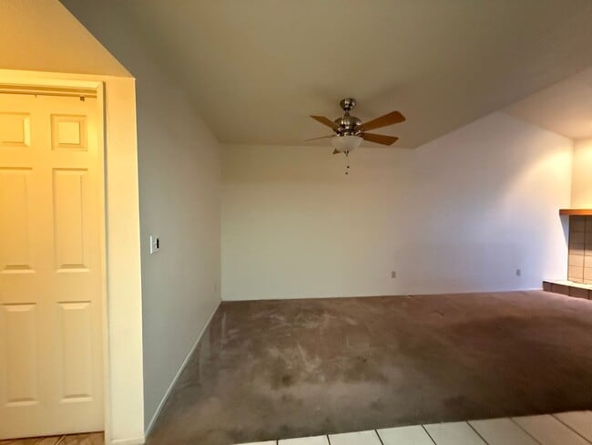 Building Photo - Move In Special Half of 1ST Month's Rent