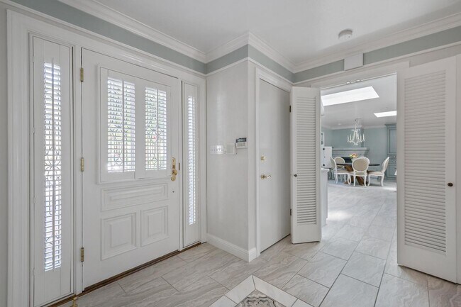 Building Photo - 57 San Benito Ave