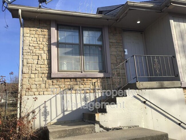 Foto del edificio - 7013 Orchard St