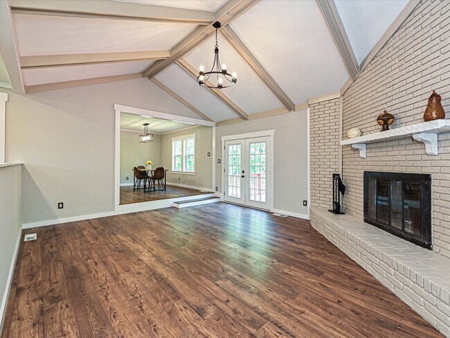 Building Photo - 9565 Man O War Dr