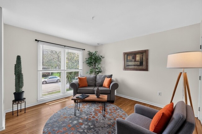 Foto del edificio - 1512 Lakeview Ave