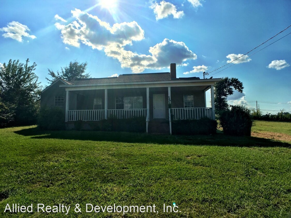 Primary Photo - 2 br, 2 bath House - 920 Alberta Drive