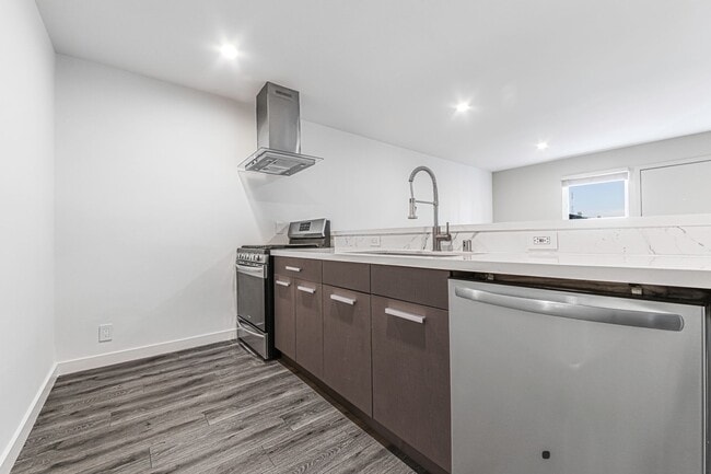 Foto del edificio - 5005 August St