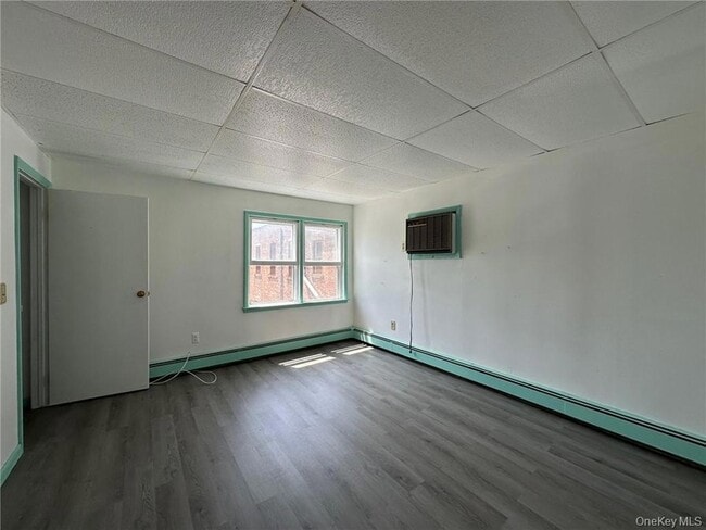 Building Photo - 20 John St