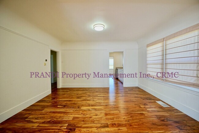 Foto del edificio - *2 Weeks Free Rent!* Versatile & spacious ...