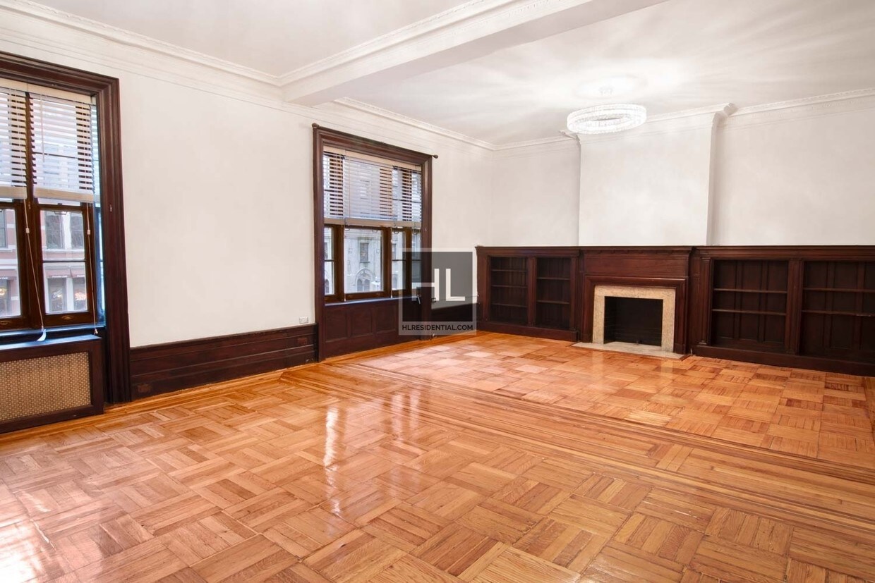 Primary Photo - Huge Apartment on 7th Avenue