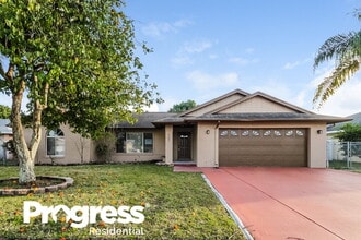 Building Photo - 2782 Muscatello St