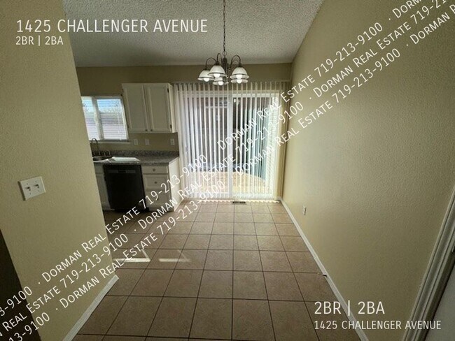 Building Photo - 1425 Challenger Ave