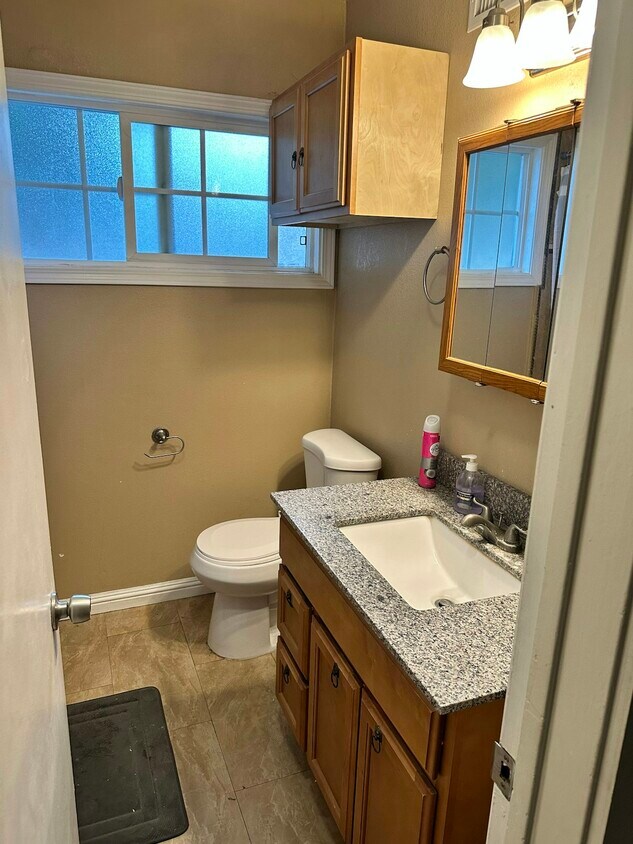 Foto del edificio - 15306 El Camino Ave