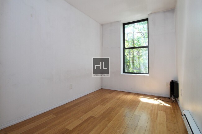 Building Photo - 2 Bedroom On Pacific Street In Crown Heights