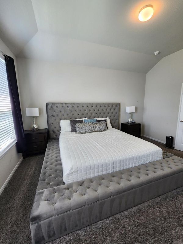 Foto del edificio - 15107 Timberson Rdg Ln