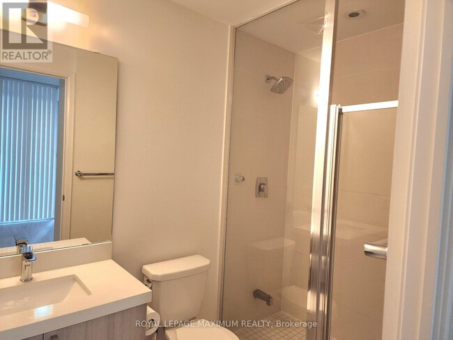 Building Photo - 7895 Jane St