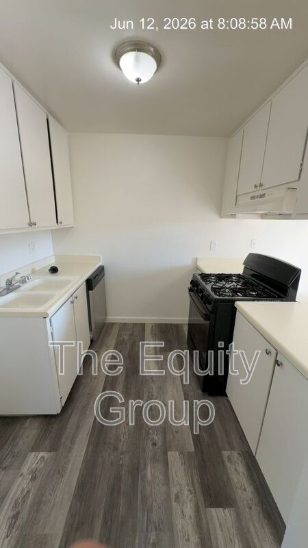 Foto del edificio - 3549 W Campus Ave.