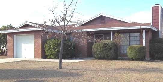 Building Photo - 109 Bridle Dr