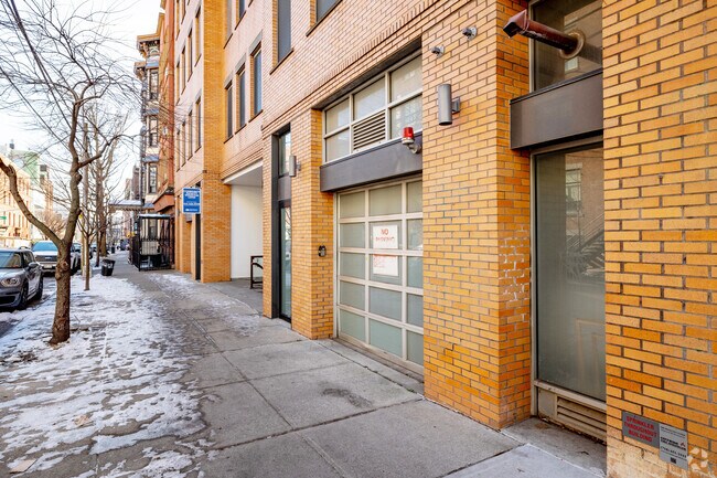 Foto del edificio - 144-148 N 10th St