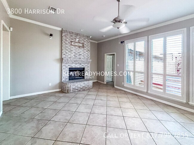 Building Photo - 3800 Harrison Dr