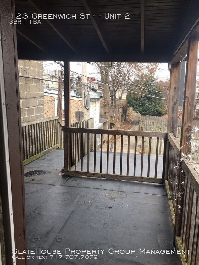 Primary Photo - 123 Greenwich St