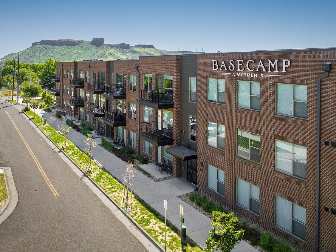 Basecamp Apartments in Golden, CO