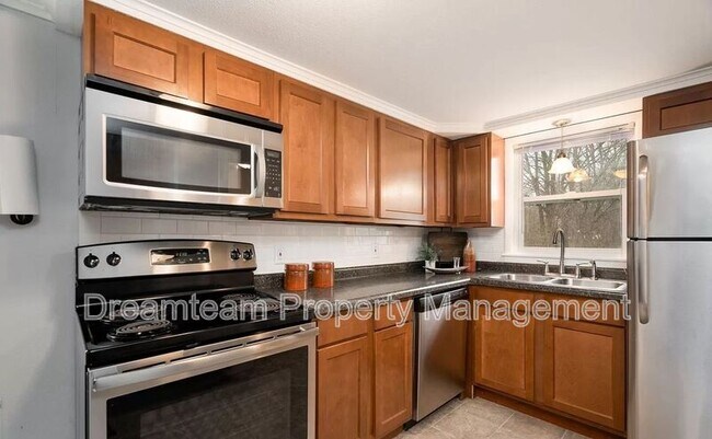 Foto del edificio - 1255 County Rd C E