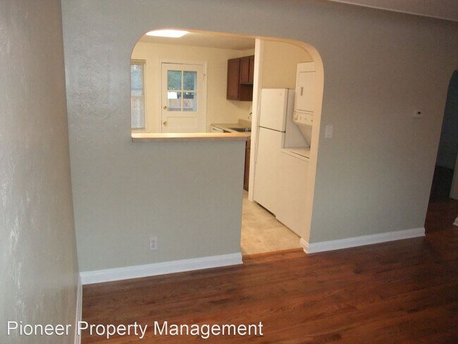 Foto del edificio - 2 br, 1 bath House - 3620 Teller St