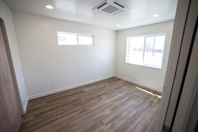 Dormitorio - 308 S Ute Ave