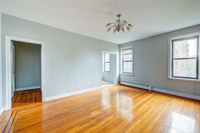 Building Photo - 115-25 84th Ave