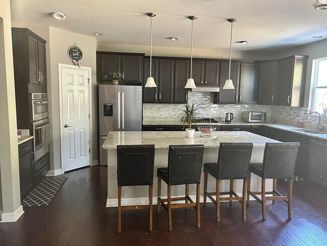 Foto del edificio - 5935 Oak Ridge Way