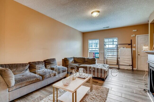 Building Photo - 3612 Ginnis Cir SW