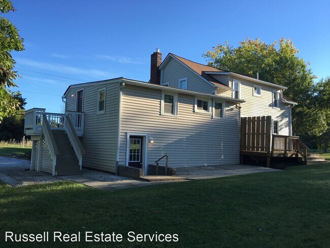 Foto del edificio - 4 br, 1.5 bath House - Streetsboro St. W. 546