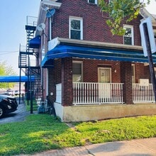 Building Photo - 559 E Broad St