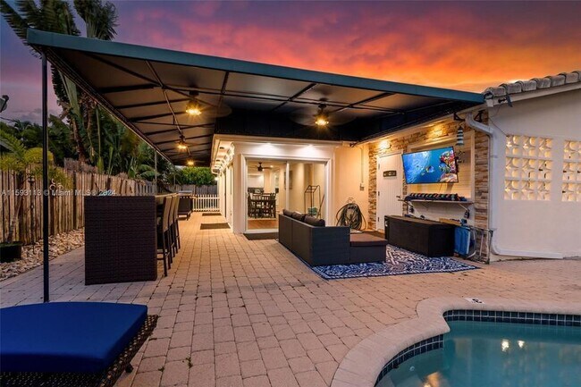 Foto del edificio - 2231 NE 38th St